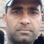 Profile image of tour guide Dev